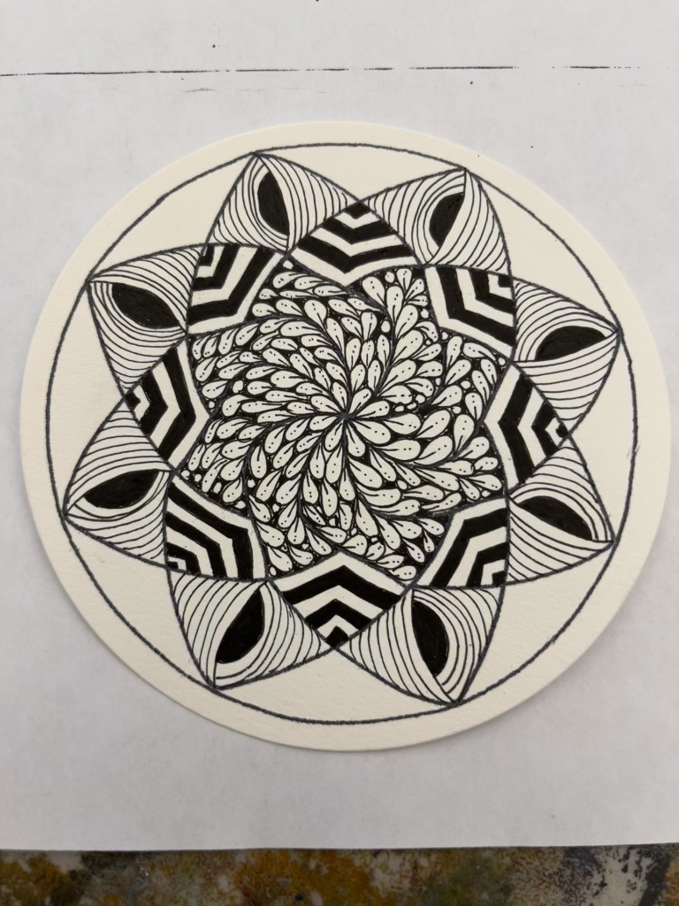Evolution of a zentangle design in consecutive development