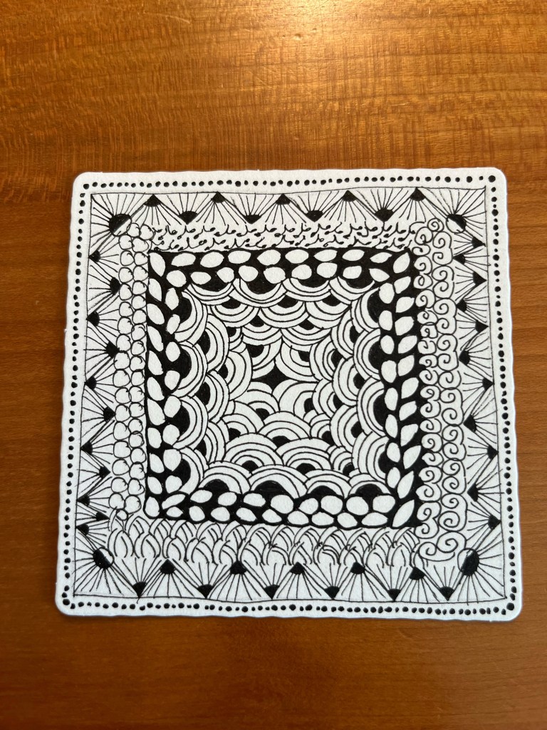 Evolution of a zentangle design in consecutive development